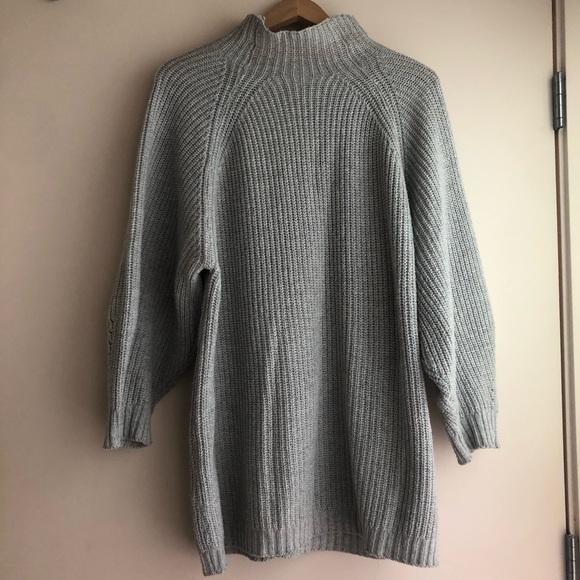 Steve Madden BB Dakota Oversized Sweater Dress Size S - Picture 2 of 6